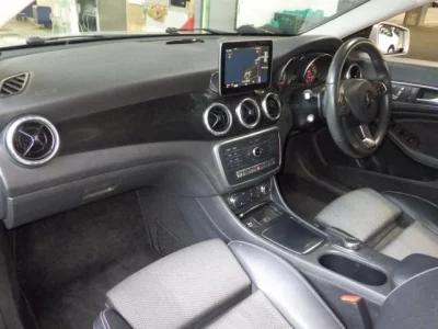 Mercedes-Benz CLA CLASS