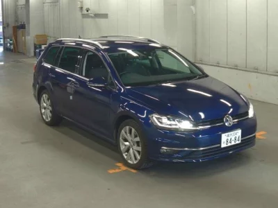 Volkswagen GOLF VARIANT