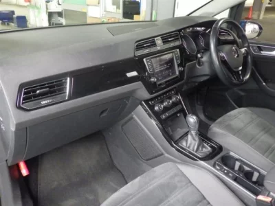 Volkswagen GOLF TOURAN