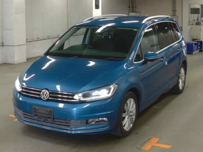 Volkswagen GOLF TOURAN
