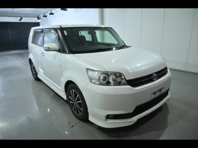 Toyota COROLLA RUMION