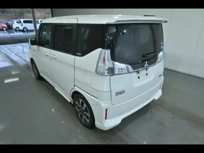 Mitsubishi DELICA D2