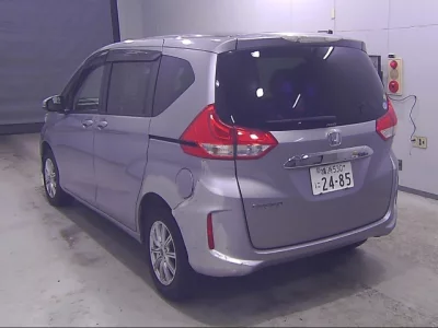 Honda FREED  с аукциона в Японии