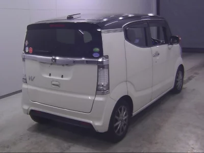 Honda N BOX SLASH