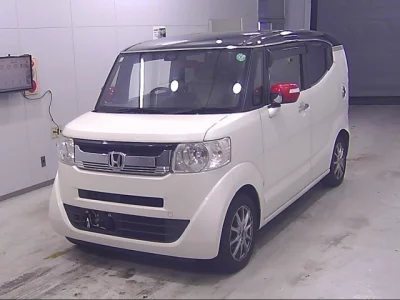 Honda N BOX SLASH
