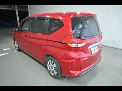 Honda FREED  с аукциона в Японии