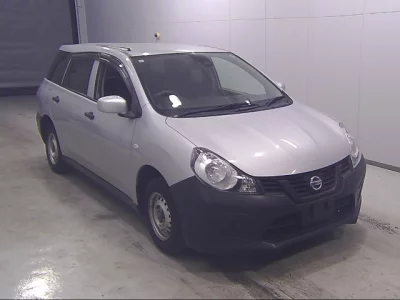 Nissan AD