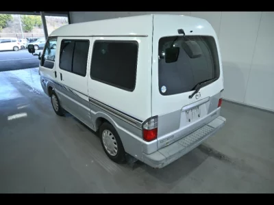Mazda BONGO VAN