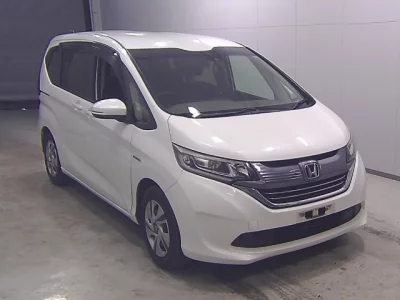 Honda FREED  с аукциона в Японии