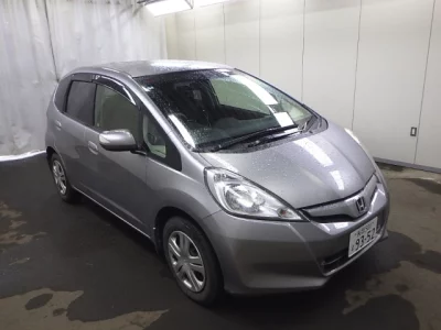 Honda FIT  с аукциона в Японии