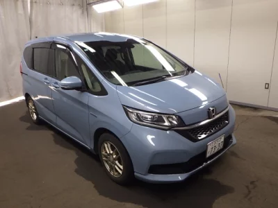 Honda FREED  с аукциона в Японии