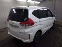Honda FREED лот № 26047 оценка 3.5  с аукциона в Японии 2