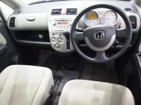 Honda LIFE лот № 19063 оценка 3  с аукциона в Японии 4