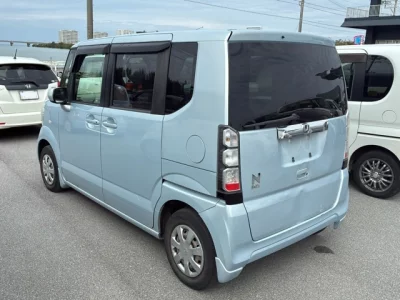 Honda N BOX