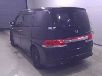 Honda STEP WAGON лот № 10215 оценка 3.5  с аукциона в Японии 3