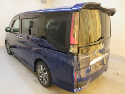 Honda STEP WAGON
