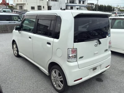 Daihatsu MOVE CONTE  с аукциона в Японии