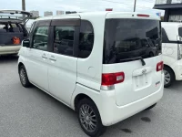 Daihatsu TANTO лот № 25006 оценка 3  с аукциона в Японии 3