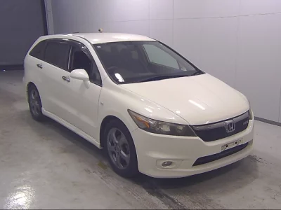Honda STREAM  с аукциона в Японии