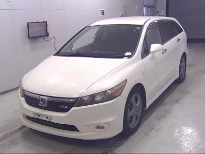 Honda STREAM  с аукциона в Японии