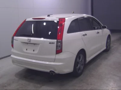 Honda STREAM  с аукциона в Японии