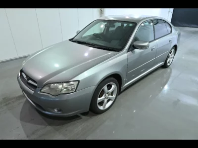 Subaru LEGACY B4