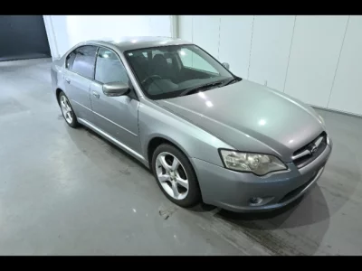Subaru LEGACY B4