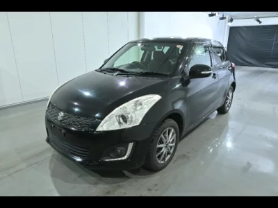 Suzuki SWIFT  с аукциона в Японии