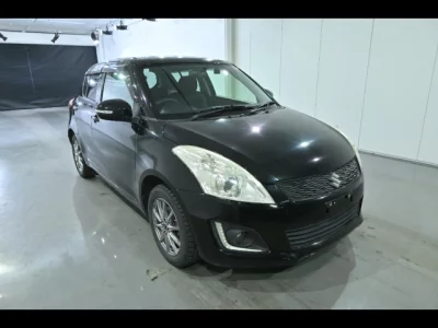 Suzuki SWIFT  с аукциона в Японии