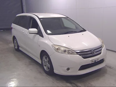 Nissan LAFESTA