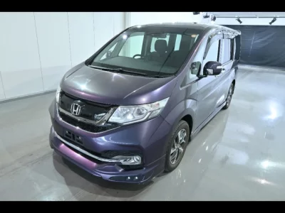 Honda STEP WAGON  с аукциона в Японии