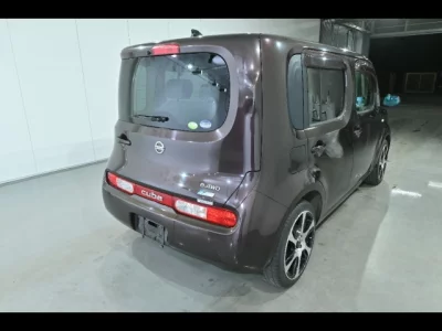 Nissan CUBE  с аукциона в Японии