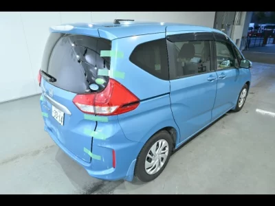 Honda FREED  с аукциона в Японии