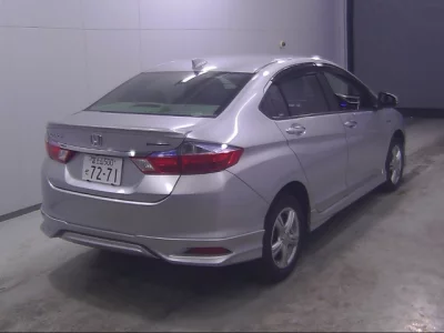 Honda GRACE