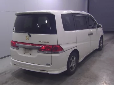 Honda STEP WAGON