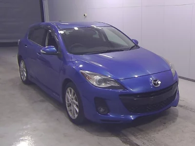 Mazda AXELA