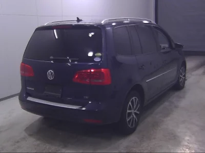 Volkswagen GOLF TOURAN