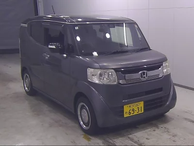 Honda N BOX SLASH