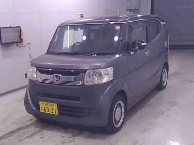 Honda N BOX SLASH