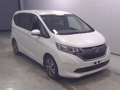 Honda FREED  с аукциона в Японии