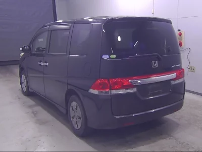 Honda STEP WAGON  с аукциона в Японии