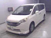 Honda STEP WAGON лот № 19193 оценка R  с аукциона в Японии 1