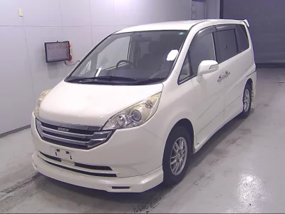 Honda STEP WAGON  с аукциона в Японии