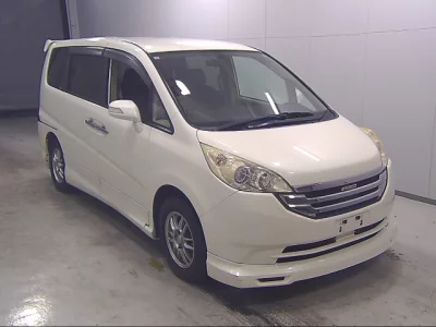 Honda STEP WAGON  с аукциона в Японии