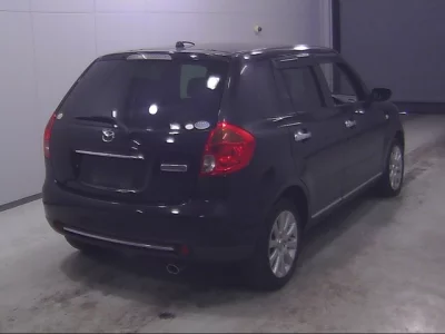 Mazda VERISA