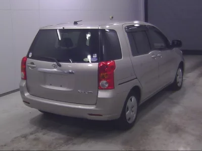Toyota RAUM