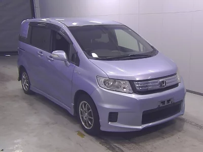 Honda FREED  с аукциона в Японии