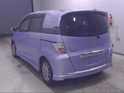 Honda FREED  с аукциона в Японии