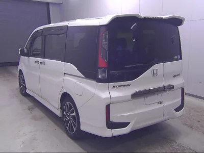 Honda STEP WAGON