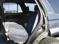 Toyota HILUX SURF лот № 9 оценка 2  с аукциона в Японии 8